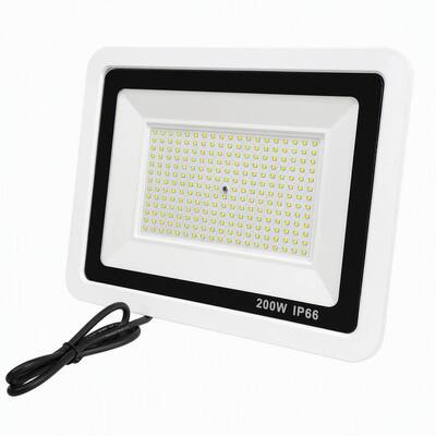 Pencahayaan Banjir LED 200W dengan Casing Putih